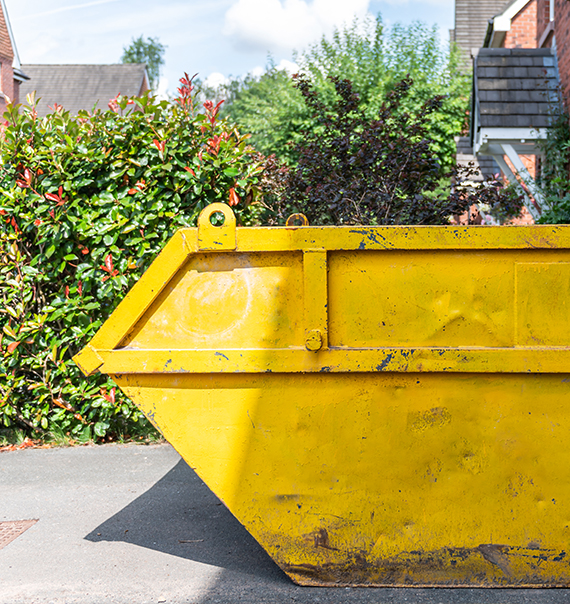 Maxi Skip Hire for Renovation Waste Blackburn